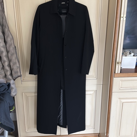 Long women Sanyo coat good condition size small - Picture 4 of 5